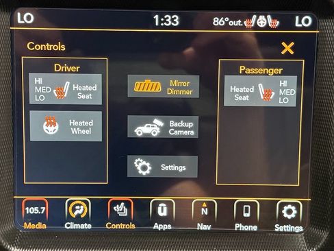 Used 2022 Jeep Wrangler Unlimited Sahara AWD/4WD image 21