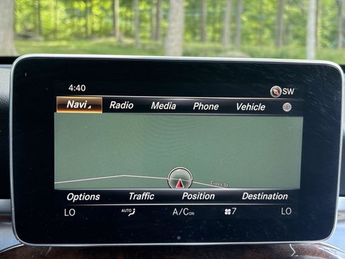 Used 2017 Mercedes-Benz GLC 300 4MATIC image 36
