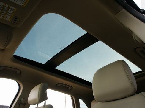 Used 2018 Lincoln MKC Reserve w/ Lincoln MKC Climate Package image 17