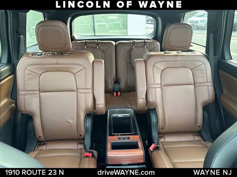 Used 2020 Lincoln Aviator Grand Touring w/ Equipment Group 302A image 15