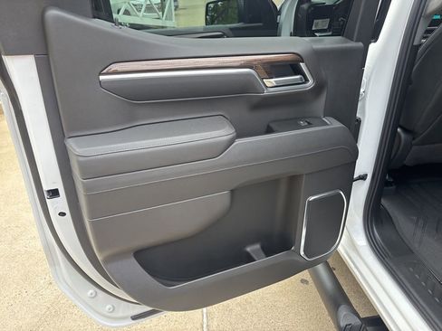 New 2026 Chevrolet Silverado 1500 RST w/ Convenience Package II AWD/4WD image 44