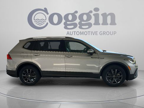 Used 2023 Volkswagen Tiguan SE FWD image 6