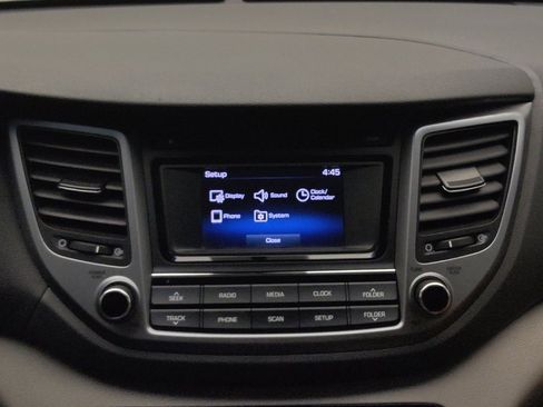 Used 2018 Hyundai Tucson SE AWD/4WD image 25
