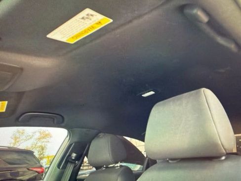 Used 2025 Honda Civic Sport image 9