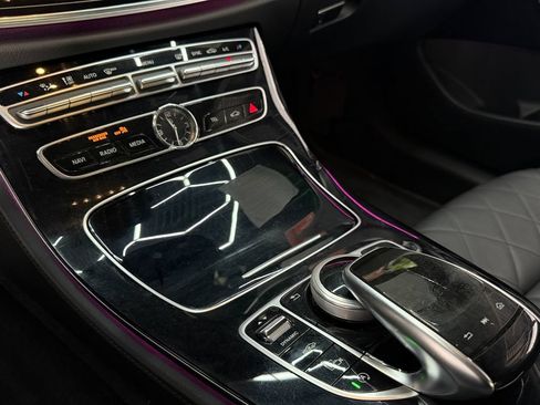 Used 2018 Mercedes-Benz E 400 4MATIC Coupe w/ Premium 3 Package image 23
