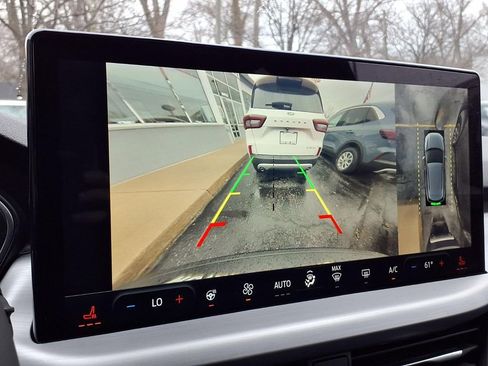 Used 2023 Ford Escape Platinum w/ Premium Technology Package image 9