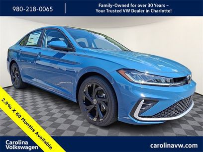 New 2025 Volkswagen Jetta SE