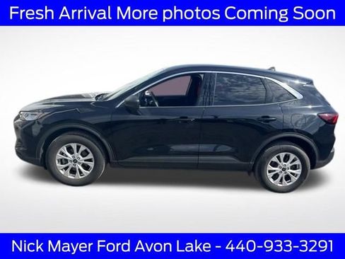 Used 2023 Ford Escape Active AWD/4WD image 3