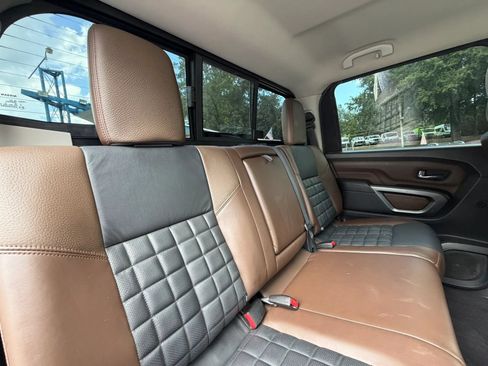 Used 2016 Nissan Titan Platinum Reserve AWD/4WD image 30