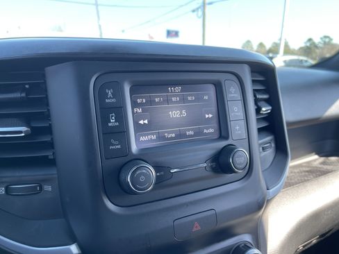 Used 2021 RAM 1500 Big Horn image 29