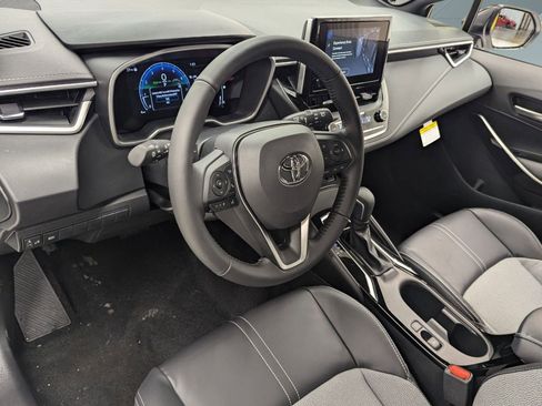New 2026 Toyota Corolla XSE image 3