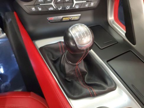 Used 2018 Chevrolet Corvette Z06 image 25