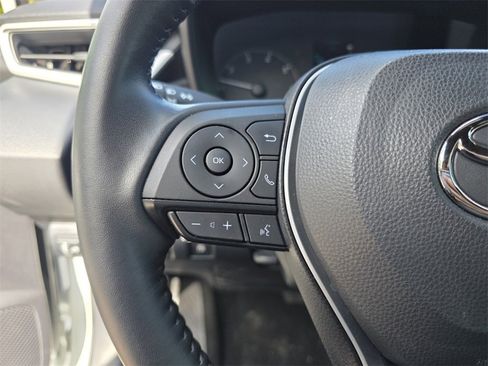 Certified 2025 Toyota Corolla LE image 29