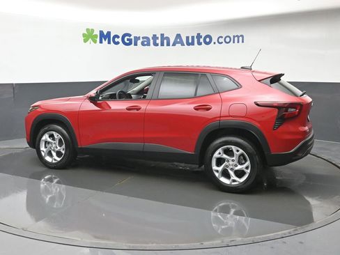 New 2026 Chevrolet Trax LS w/ LS Convenience Package image 19