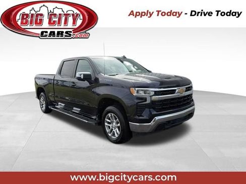 Used 2022 Chevrolet Silverado 1500 LT w/ Max Trailering Package AWD/4WD image 1