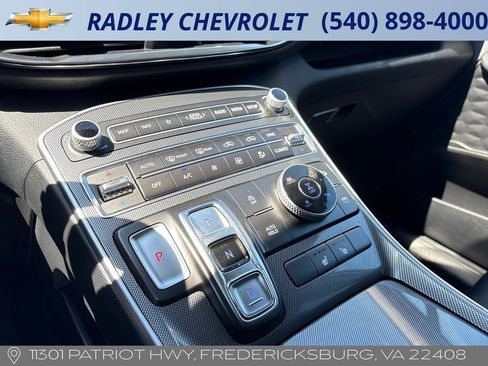 Used 2023 Hyundai Santa Fe SEL AWD/4WD image 10