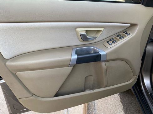 Used 2011 Volvo XC90 3.2 image 20