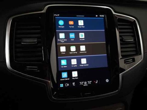 Used 2023 Volvo XC90 T8 Ultimate w/ Lounge Package image 30