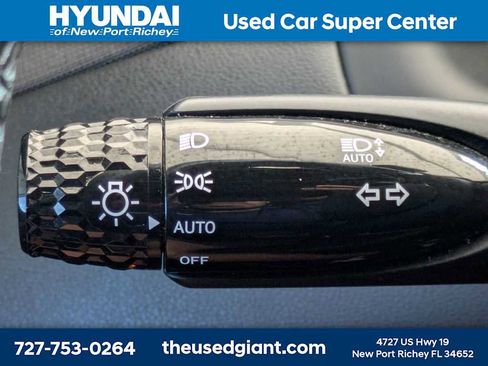 Certified 2023 Hyundai Santa Cruz Limited AWD/4WD image 35