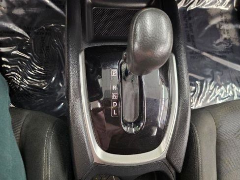 Used 2016 Nissan Rogue S AWD/4WD image 17