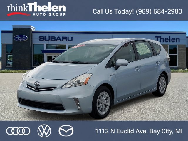 Used 2014 Toyota Prius V Three FWD image 2