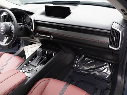 Used 2025 MAZDA CX-50 AWD 2.5 Hybrid w/ Premium Pkg image 33