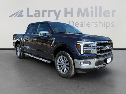 Used 2024 Ford F150 Lariat w/ FX4 Off-Road Package AWD/4WD image 7