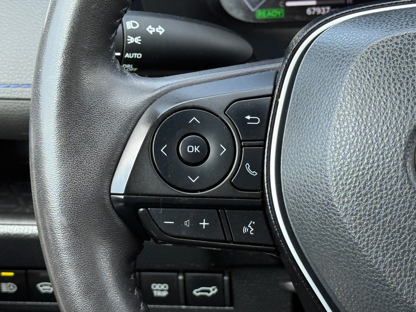 Used 2023 Toyota RAV4 XSE AWD/4WD image 20