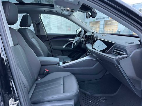 New 2025 Audi Q5 Premium image 10