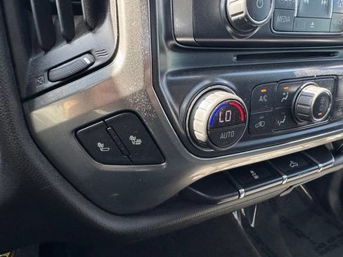 Used 2018 Chevrolet Silverado 1500 LT w/ All Star Edition AWD/4WD image 17