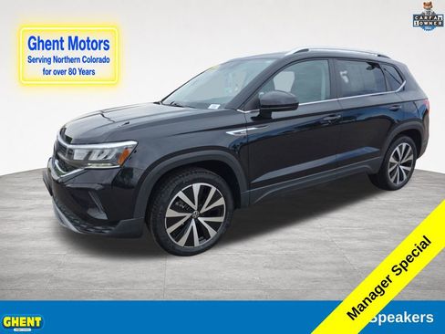 Used 2023 Volkswagen Taos SE AWD/4WD image 1