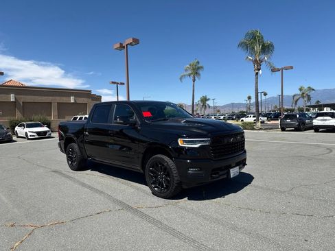 Used 2025 RAM 1500 Limited AWD/4WD image 2
