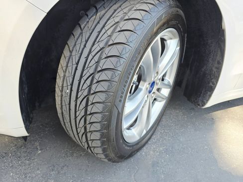 Used 2016 Ford Fusion Energi Titanium w/ Driver Assist Package FWD image 49