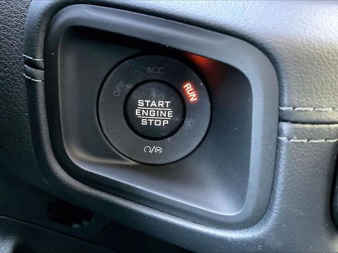 New 2026 Jeep Gladiator Mojave AWD/4WD image 17