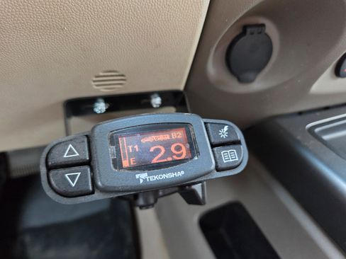 Used 2008 Nissan Titan SE image 14