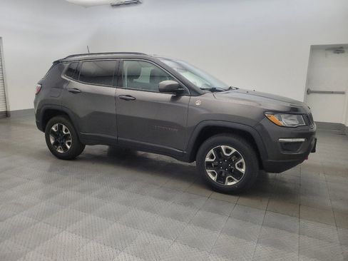 Used 2018 Jeep Compass Trailhawk AWD/4WD image 11