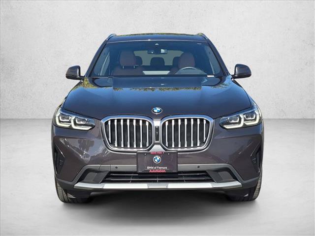 Certified 2024 BMW X3 xDrive30i w/ Premium Package w/ZPA AWD/4WD image 3