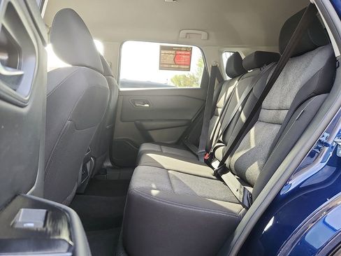 Certified 2024 Nissan Rogue SV AWD/4WD image 11