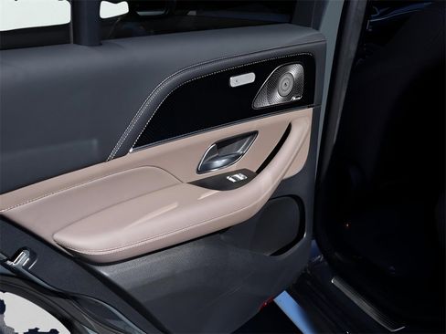 New 2026 Mercedes-Benz GLE 63 AMG S image 23