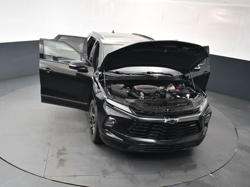 Used 2024 Chevrolet Blazer RS w/ Enhanced Convenience Package image 17