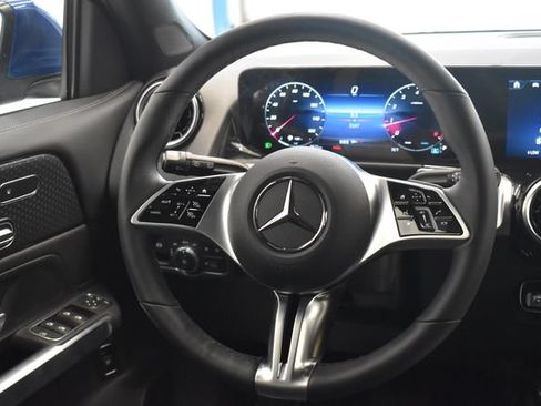 New 2026 Mercedes-Benz GLB 250 4MATIC image 24