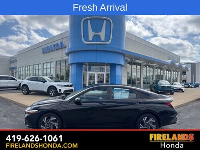 Used 2025 Hyundai Elantra Sport