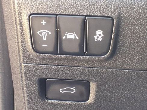 Used 2022 Kia K5 LXS image 11