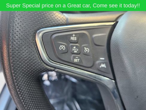 Used 2024 Chevrolet Malibu LT FWD image 12
