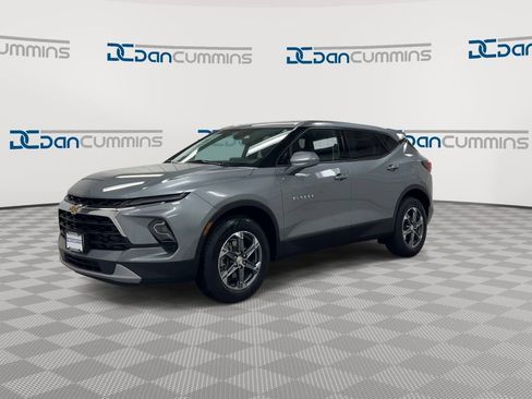 Used 2025 Chevrolet Blazer LT AWD/4WD image 4