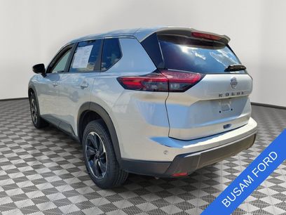 Used 2025 Nissan Rogue SV
