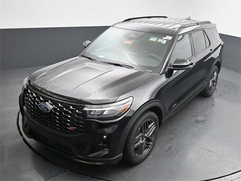 New 2026 Ford Explorer ST image 22