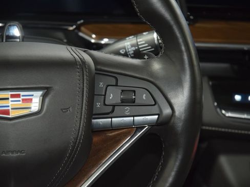 Used 2024 Cadillac Escalade ESV Premium Luxury Platinum AWD/4WD image 42