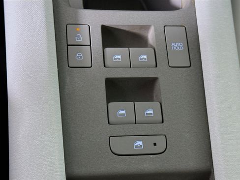 Used 2023 Hyundai Ioniq 6 SEL AWD/4WD image 26