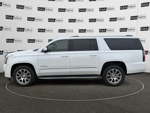 Used 2017 GMC Yukon XL Denali w/ Open Road Package AWD/4WD image 2